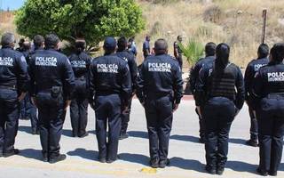 AUMENTAN SUELDO A POLICIAS DE TECATE
