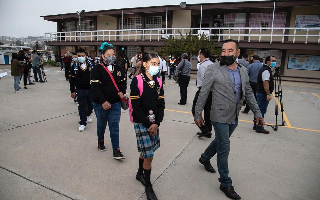 REGRESAN A CLASES PRESENCIALES ESCUELAS DE EDUCACIÓN BÁSICA A PARTIR DE ESTE LUNES