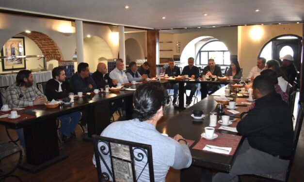 ACUERDAN ADMINISTRACIÓN URBANA Y CICE MEJORAR PROCESOS EN TRÁMITES EN ENSENADA