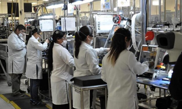 IMPACTA LA COMPETENCIA SOCIOEMOCIONAL EN LA PRODUCTIVIDAD DE LAS EMPRESAS