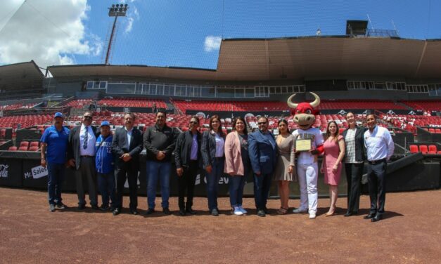 PARTICIPA INDE BC EN RECONOCIMIENTO AL CLUB TOROS DE TIJUANA