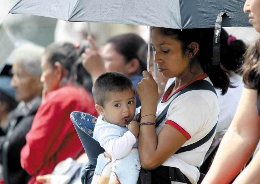 SE EMPLEA 58% DE LAS MADRES MEXICANAS EN LA INFORMALIDAD