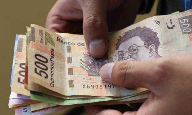 TENDRÁN MAESTROS AUMENTO EN SU SALARIO A PARTIR DE LA SIGUIENTE QUINCENA