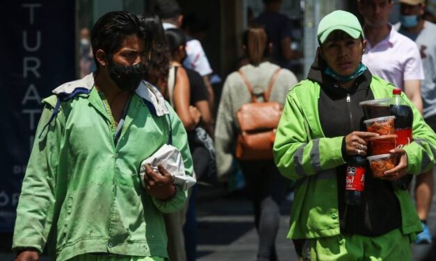 SUMARÍA A LA COMPETITIVIDAD AMPLIAR LAS VACACIONES EN MÉXICO