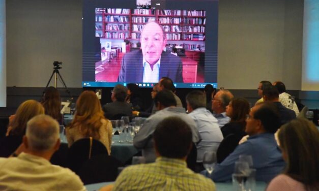 ANALIZA INDEX ZONA COSTA PANORAMA ECONÓMICO Y POLÍTICO EN REUNIÓN MENSUAL