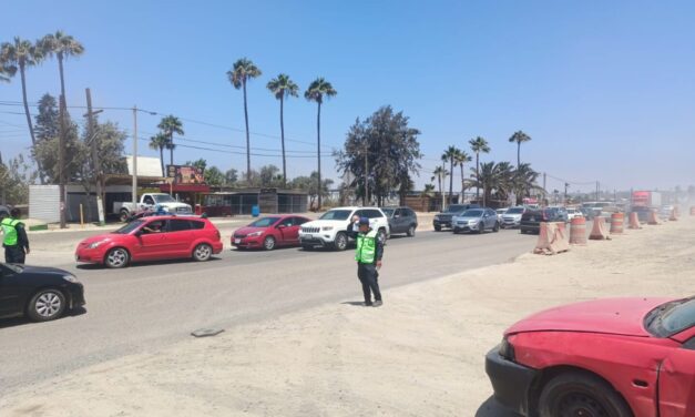 REFUERZAN OPERATIVO VIAL EN TRAMO CARRETERO CHAPULTEPEC-MANEADERO
