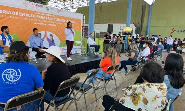 OFRECE STPS EMPLEO Y ASESORÍA A MIGRANTES