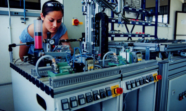 PREDISPOSICIONES EN LAS EMPRESAS SOBRE TECNOLOGÍA