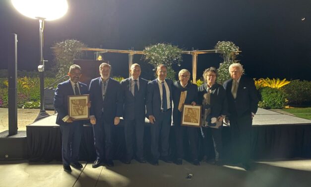 RECIBIÓ JOSÉ GALICOT PREMIO BUEN VECINO “JEFFREY DAVIDOW”