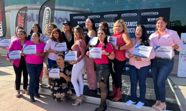 FESTEJARON OPERADORAS DE CARGA SU PRIMER ANIVERSARIO CON “LOLA LA TRAILERA”