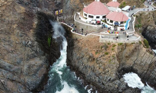 VISITARON LA BUFADORA MÁS DE 20 MIL TURISTAS