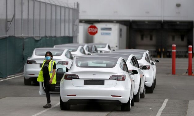 OBTUVO TESLA CARRIL EXCLUSIVO PARA CRUZAR FRONTERA ENTRE TEXAS Y MÉXICO