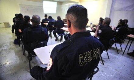 CAPACITA CESISPE A AGENTES DE SEGURIDAD Y CUSTODIA PENITENCIARIA