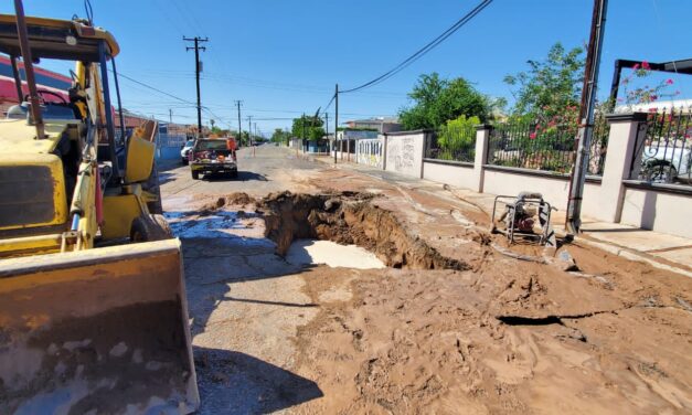 REALIZA CESPM REPOSICIÓN DE LÍNEA DE 10 PULGADAS EN LA COLONIA INDEPENDENCIA