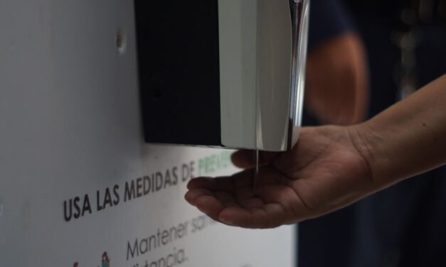 DISMINUYEN CASOS CONFIRMADOS Y ACTIVOS POR COVID-19 EN BC