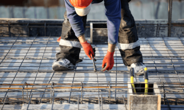 CAYÓ 1.3% EL COSTO DE LA MANO DE OBRA