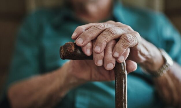 PROPONEN UN AUMENTO DEL 34.3 POR CIENTO EN PRESUPUESTO DE PENSIONES