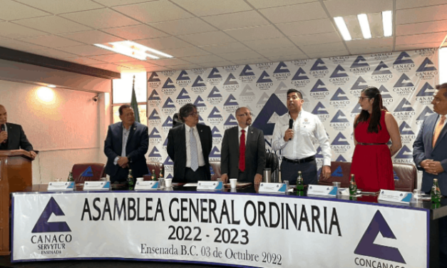 ES OCTAVIO DE LA TORRE NUEVO PRESIDENTE DE CANACO-SERVYTUR ENSENADA