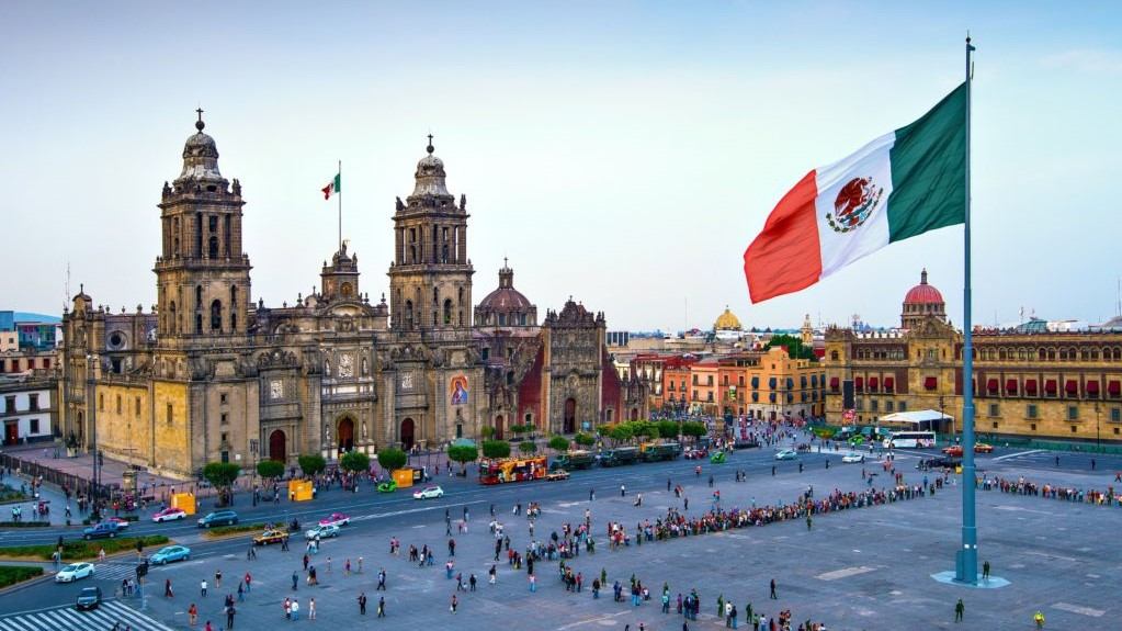 AZOTAN INFLACIÓN E INSEGURIDAD A LA INVERSIÓN EN EL TURISMO MEXICANO