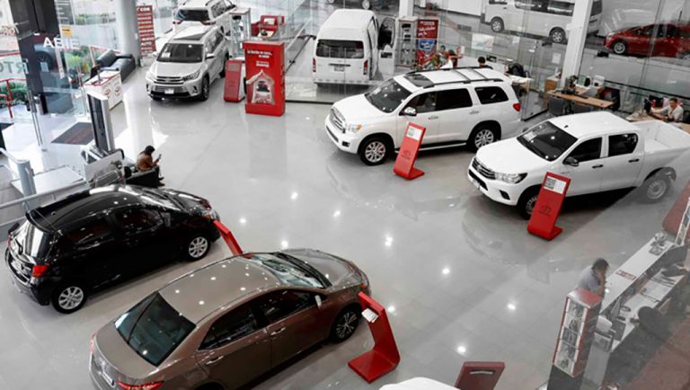 LIMITARÁN ALTAS TASAS LA VENTA DE VEHÍCULOS NUEVOS EN 2023