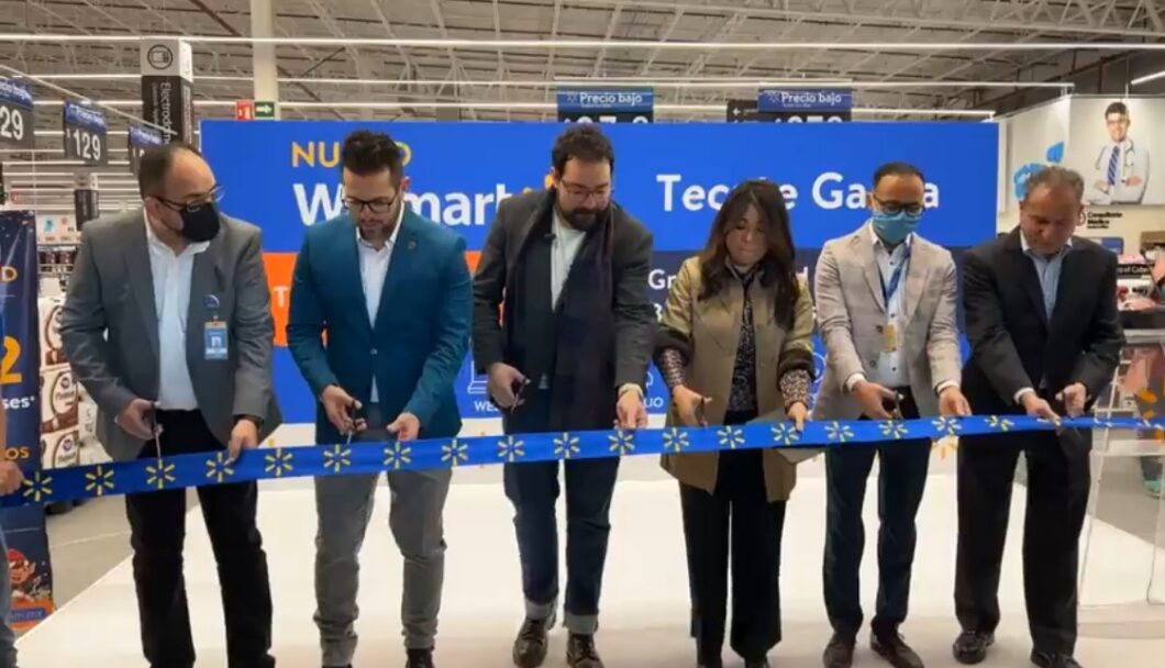 INAUGURARON TIENDA WALMART EN TECATE