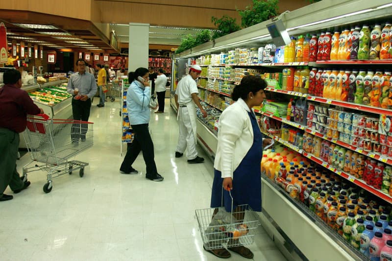 COMPRAN MEXICANOS MUCHO EN LÍNEA PERO PREFIEREN IR A LAS TIENDAS