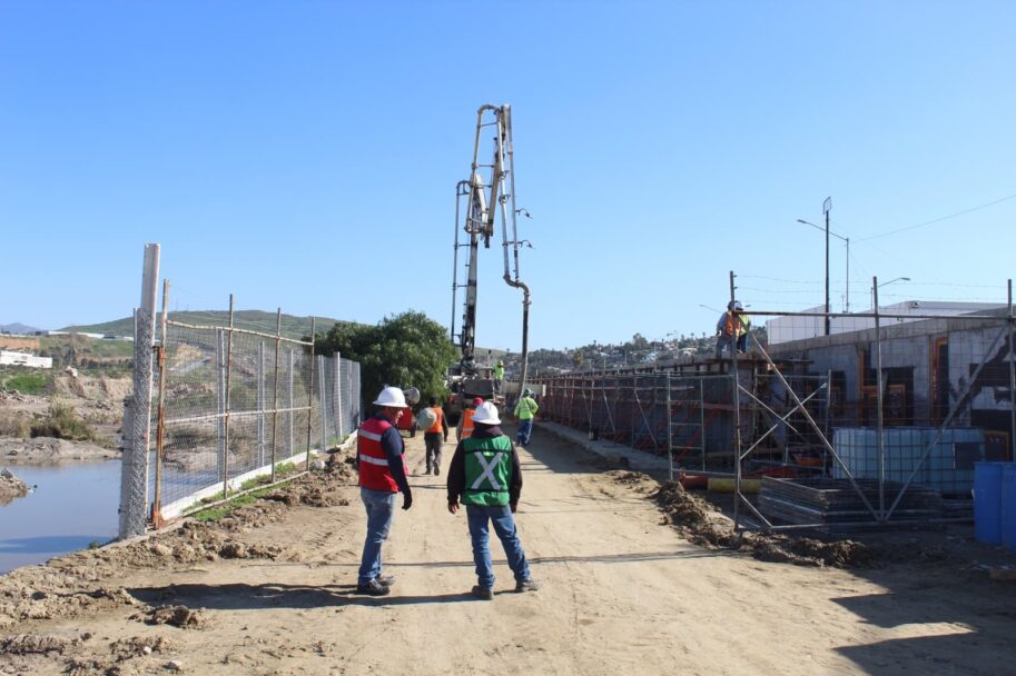 AVANZA SIDURT EN LA CONSTRUCCIÓN DEL NUEVO PUENTE LOS OLIVOS EN EL MUNICIPIO DE TIJUANA