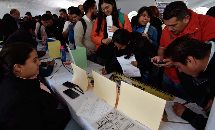 REVELA ESTUDIO QUE MÁS DEL 50% DE EMPLEADOS MEXICANOS PLANEAN CAMBIAR DE EMPLEO