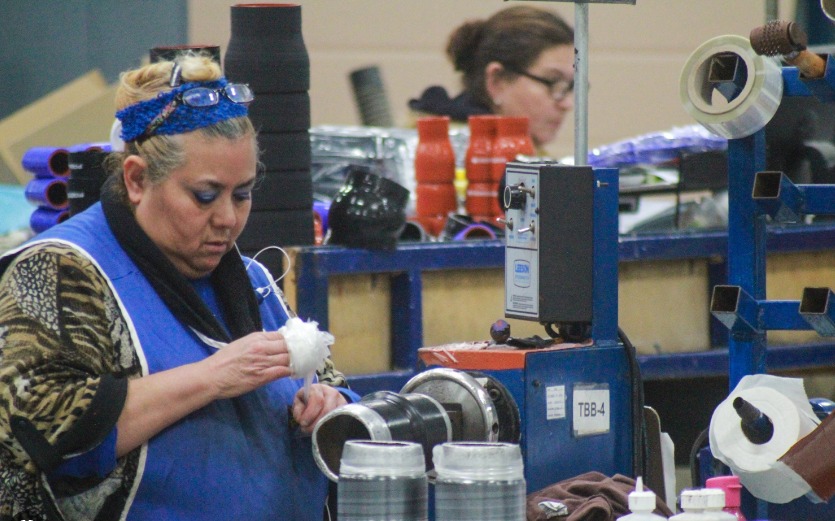 SEÑALA SEDETI QUE EMPRESAS DEBEN OFRECER MEJORES SALARIOS