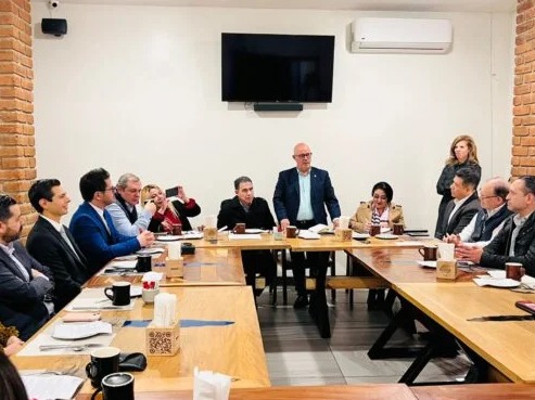 SE REUNIERON EMPRESARIOS DE TECATE CON CANDIDATO DE CANACINTRA NACIONAL