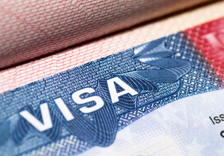 TOMA HASTA AÑO Y MEDIO OBTENER LA CITA DE LA VISA