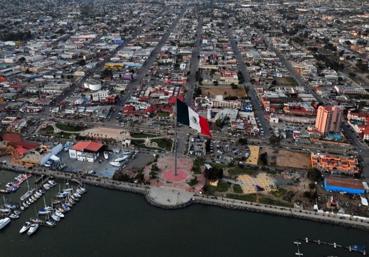 PLANEA SIDURT 20 OBRAS VIALES Y DOS PROYECTOS DE EDIFICACIÓN EN ENSENADA