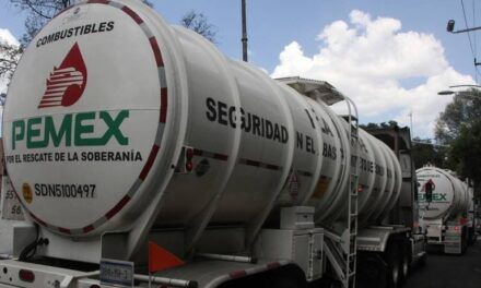 CAYERON 21.5% LOS INGRESOS DE PEMEX DURANTE FEBRERO