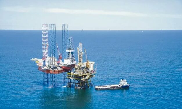 SE DESPLOMAN EXPORTACIONES PETROLERAS EN MÉXICO