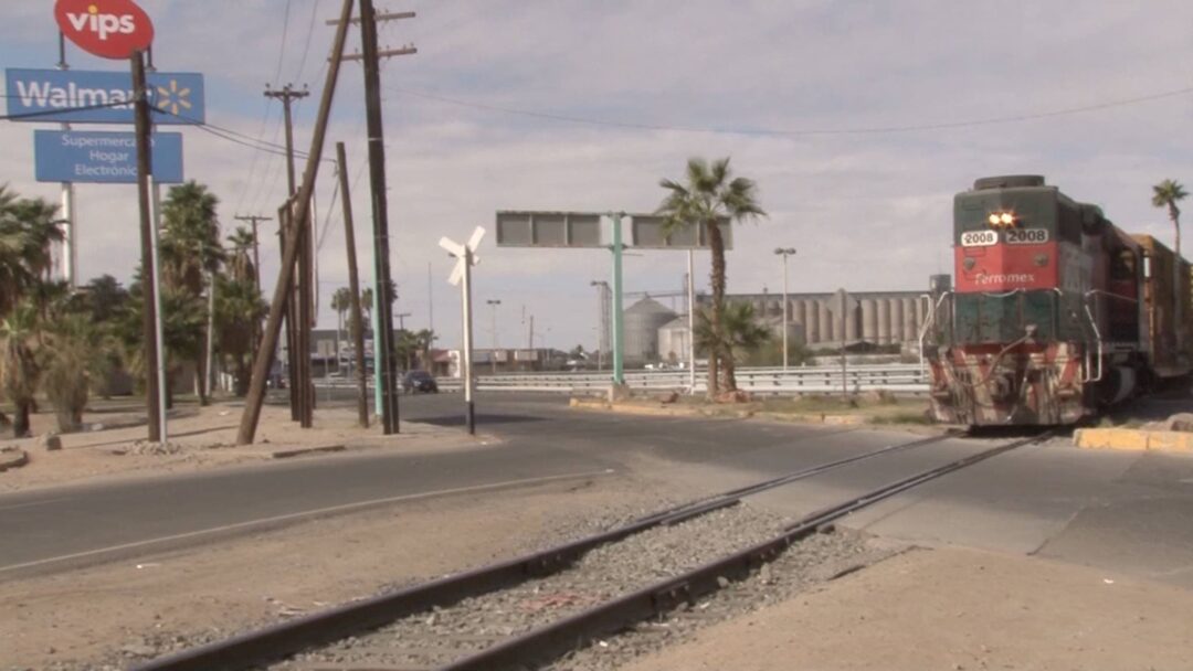 VEN COMPLICADO DEFINIR HORARIO AL TREN EN MEXICALI PARA EVITAR CAOS VIAL