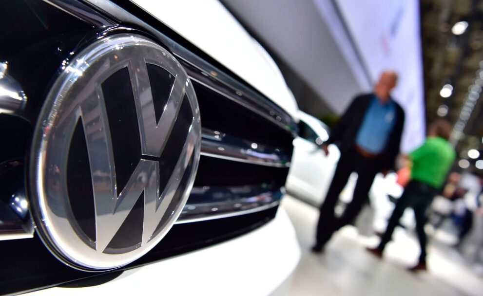 PROMETE CANADÁ A VOLKSWAGEN CASI 10 MIL MDD EN FÁBRICA DE BATERÍAS ELÉCTRICAS