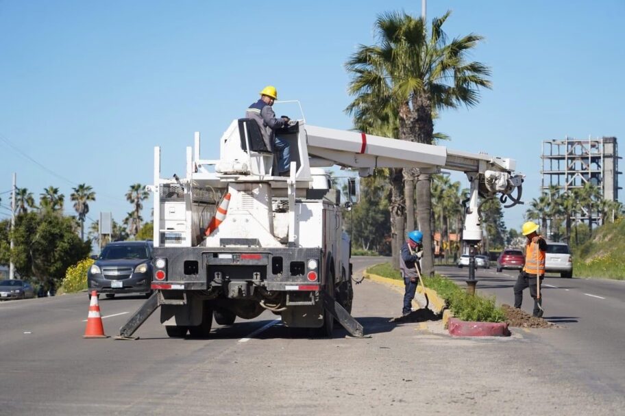 SERÁ 2023 AÑO DE OBRAS DE ALUMBRADO PÚBLICO EN ENSENADA