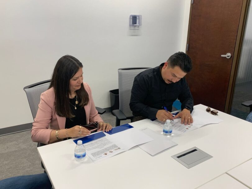 FORMALIZÓ CECyTE COMPUERTAS CONVENIO DUAL CON LA EMPRESA INTUITIVE