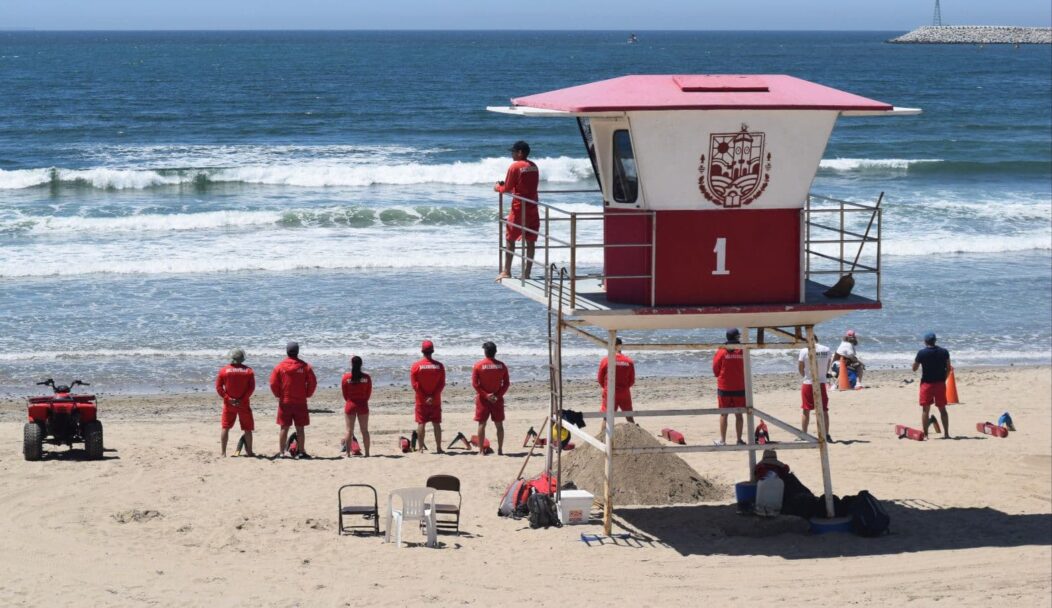 REABREN PLAYAS DE ENSENADA PARA USO RECREATIVO Y DEPORTIVO