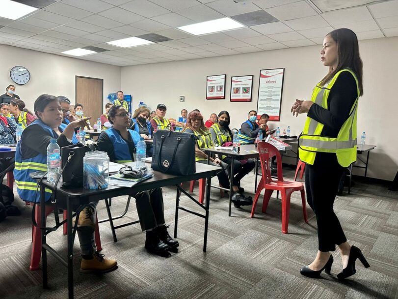 CAPACITA COEPRIS BC A LA INDUSTRIA ALIMENTICIA DE TIJUANA