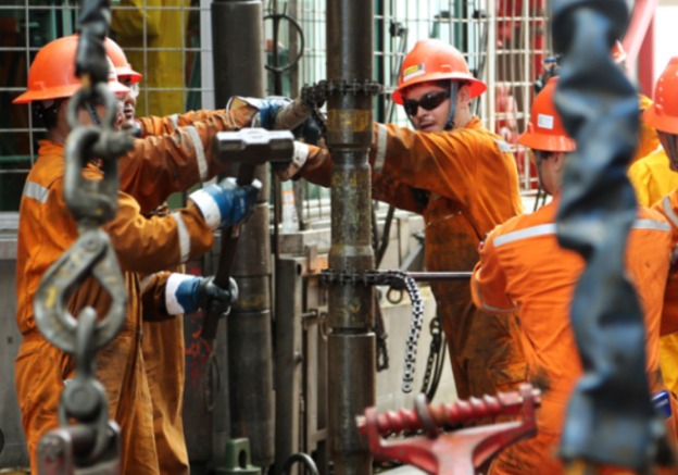 CAYERON 66% LOS INGRESOS DE PEMEX DURANTE 1ER SEMESTRE