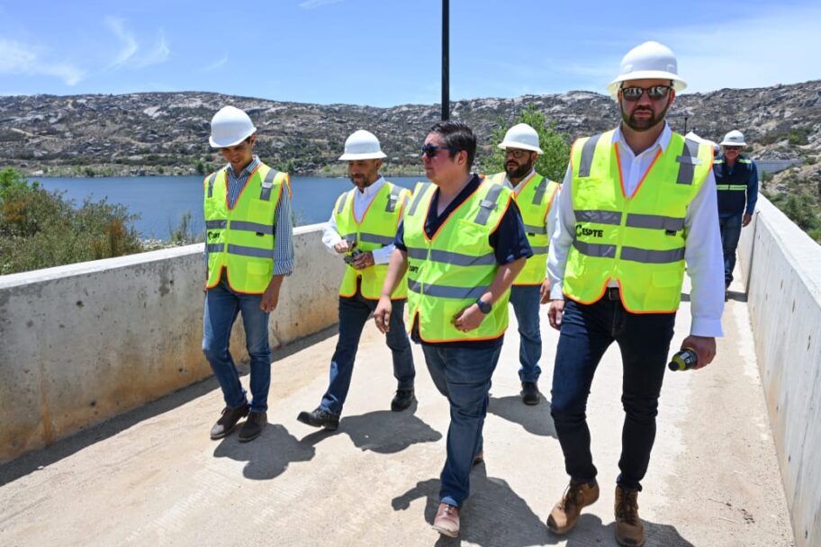ANALIZAN SECRETARIO DEL AGUA Y CILA PROYECTOS EN PUERTA PARA BC