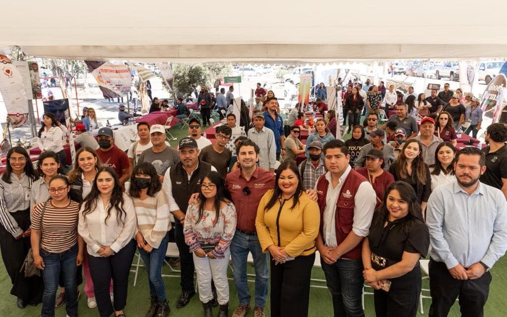 OFERTARON MÁS DE MIL VACANTES PARA JÓVENES EN SAN QUINTÍN