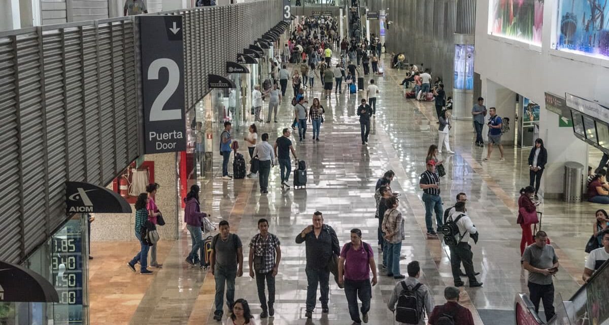 POSPONEN HASTA EL 8 DE ENERO LA REDUCCIÓN DE VUELOS EN EL AICM