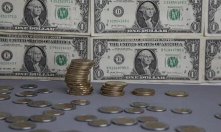 Se apreció el peso tras datos positivos en economía e inflación