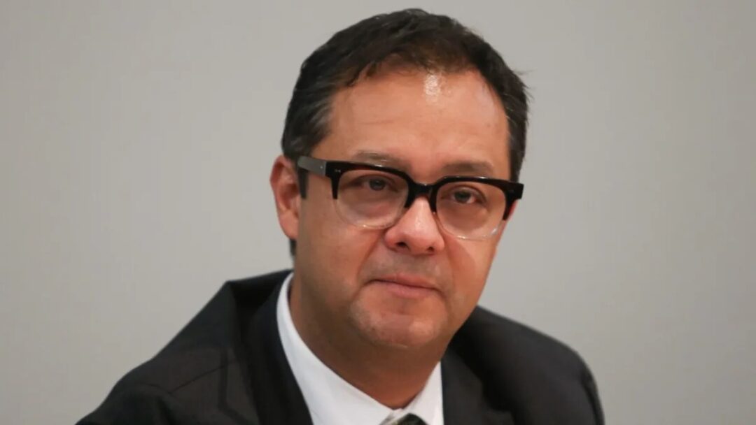 Crecerá México hasta 4% en 2024, proyecta Hacienda