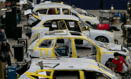 Registró producción de autos en México su resultado más bajo en agosto