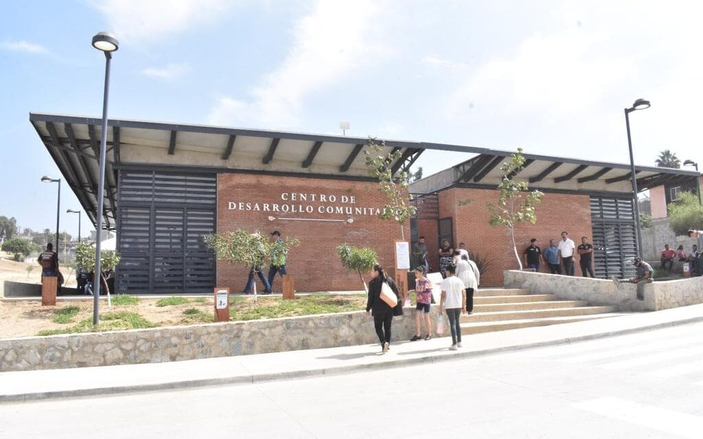 Inauguraron Centro de Desarrollo Comunitario y skatepark en Ensenada