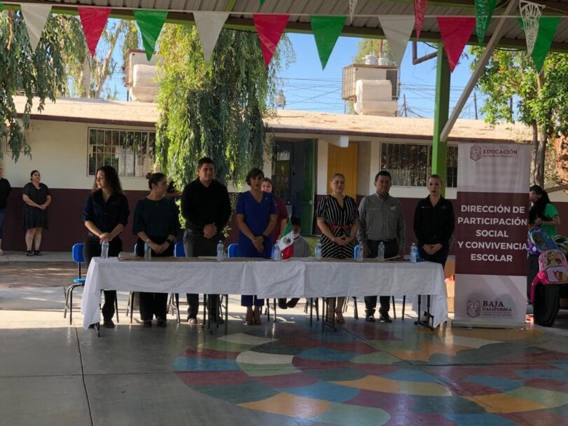 Donaron Secretaría de Educación y Honeywell útiles escolares