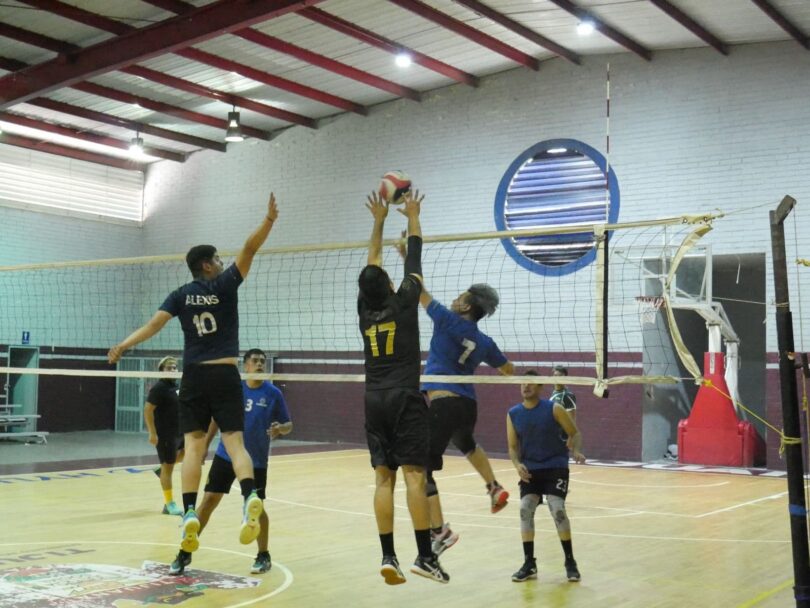 Se jugaron 7 partidos de voleibol del Torneo Deportivo de INDEX Zona Costa BC